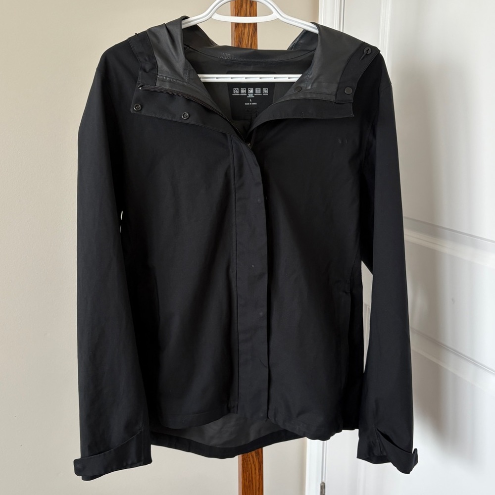 UNIQLO Black Windbreaker Hooded Jacket Women Size Large Waterproof Breathable
